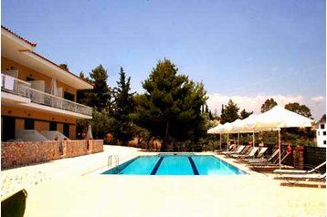 Grecja Privát Tolo, Zewnątrz